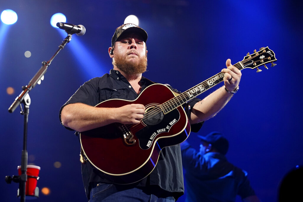 Luke Combs
