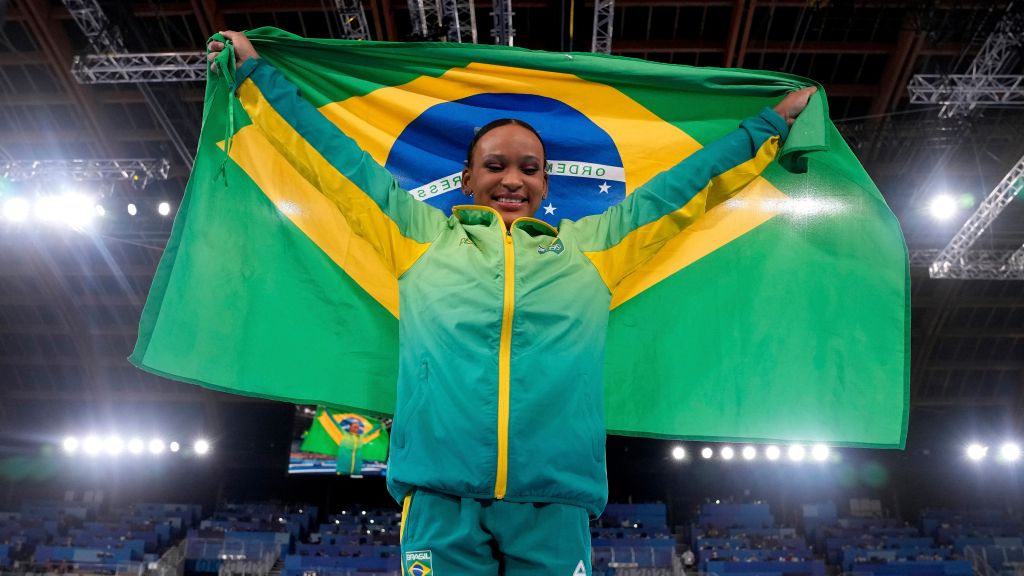 Photos: MyKayla Skinner wins silver after replacing Simone Biles in Olympic vault final