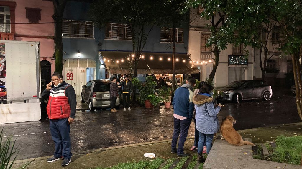 Photos: Magnitude 7 earthquake strikes near Acapulco, Mexico