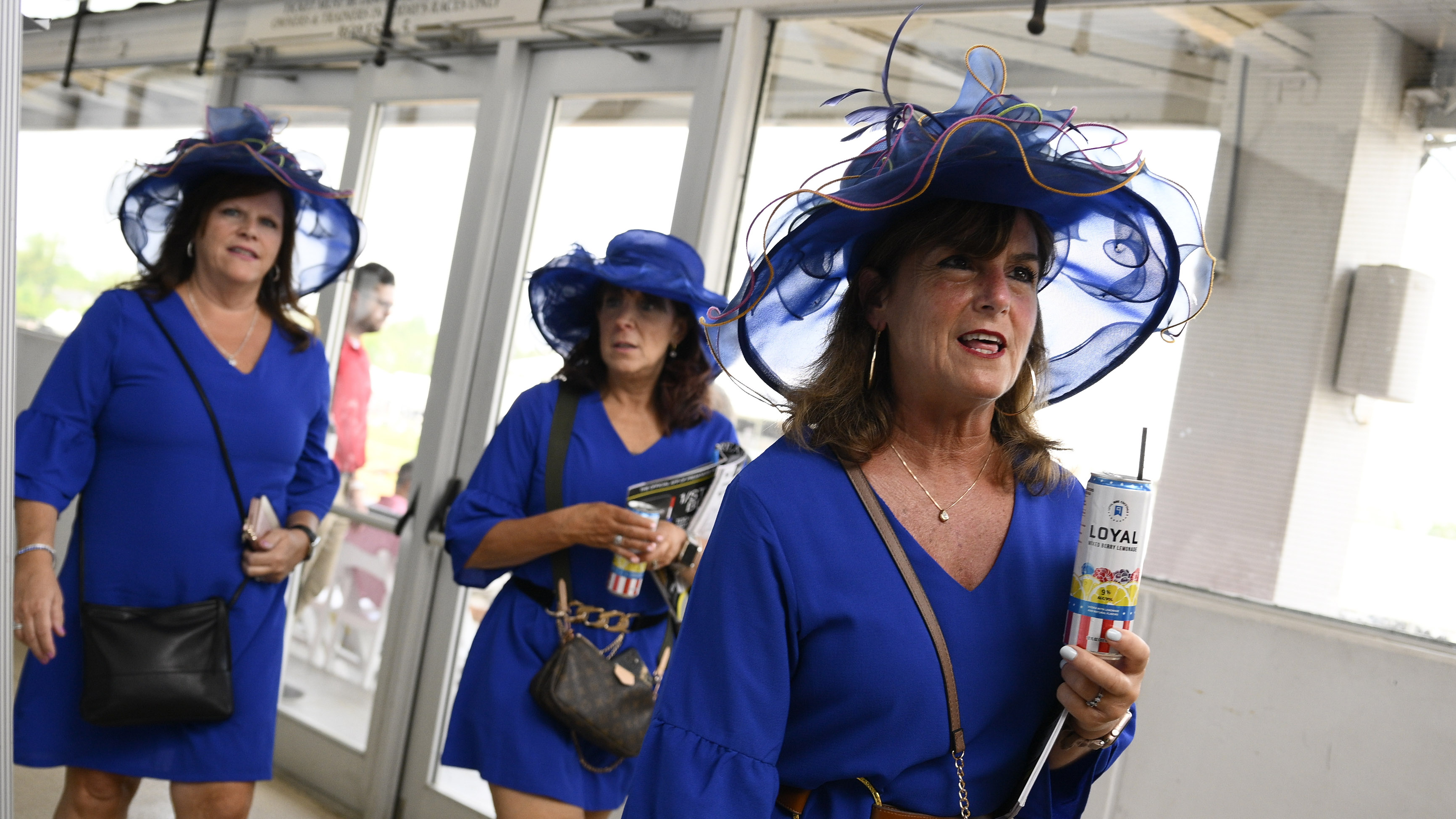 Preakness hats turn heads