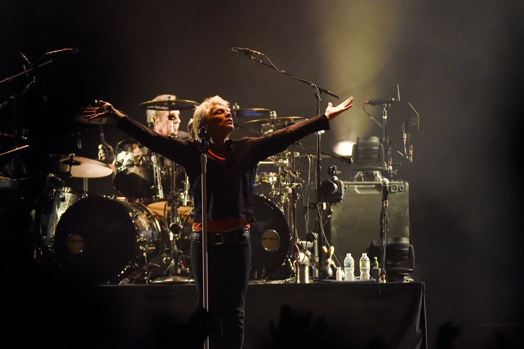 Bon Jovi In Concert - Newark, NJ