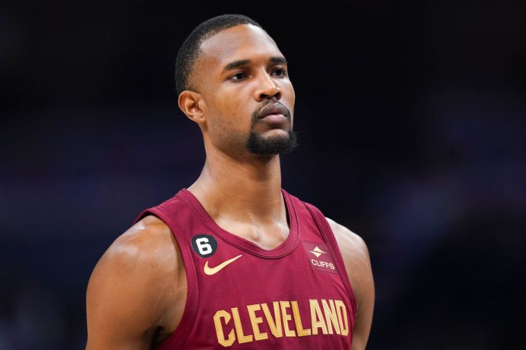 22. Evan Mobley - Cleveland Cavaliers - 2021