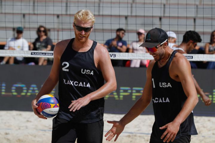 Chase Budinger - Beach Volleyball - Houston Rockets