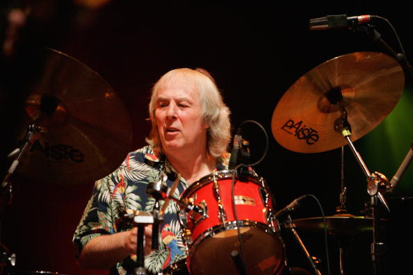 Teenage Cancer Trust 2009 - Fairport Convention Perform