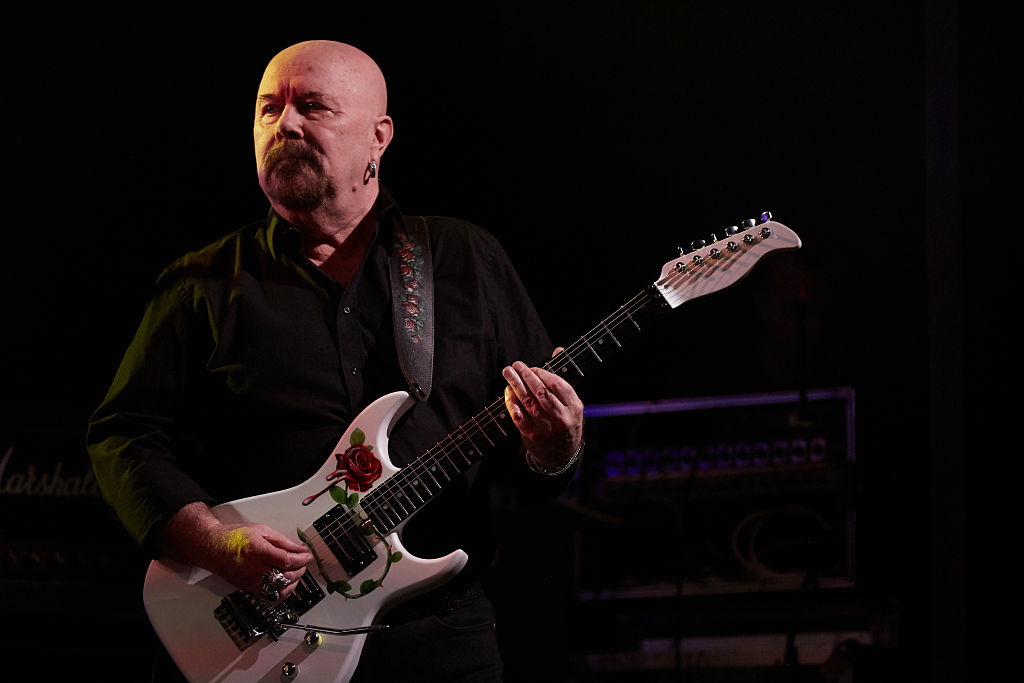 Magnum Perform In Berlin