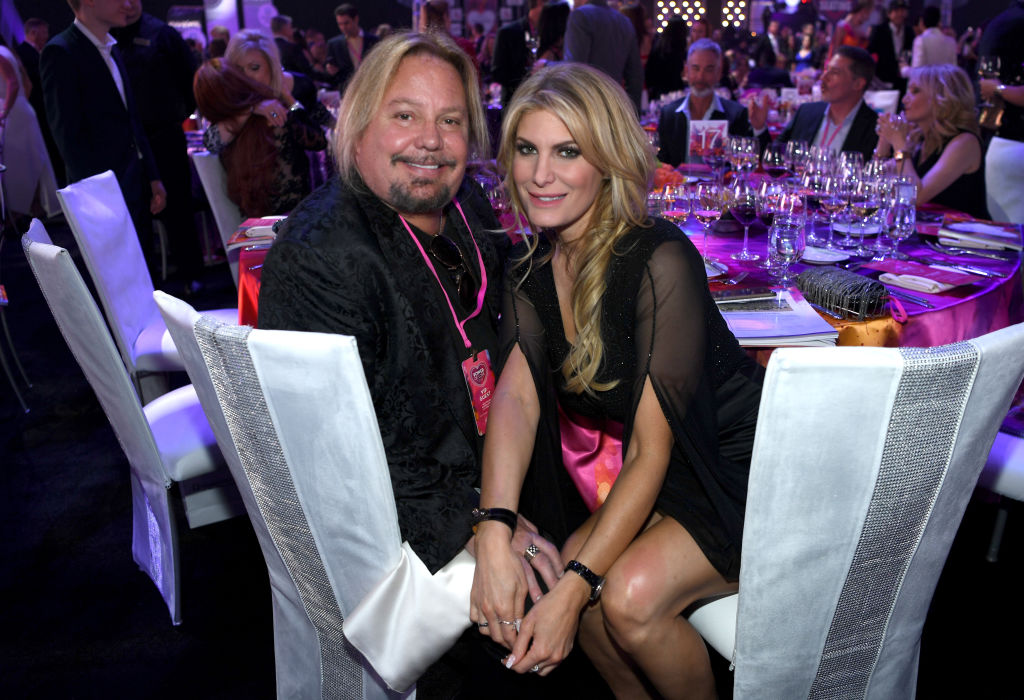 22nd Annual Keep Memory Alive Power of Love Gala - Inside