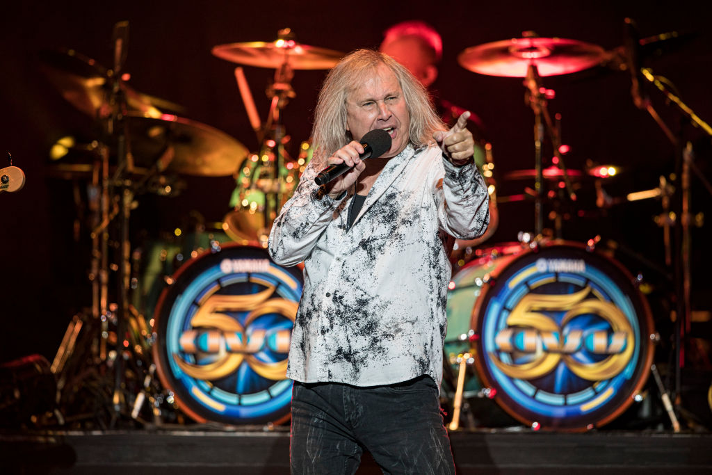 Kansas Performs At Pechanga Resort Casino