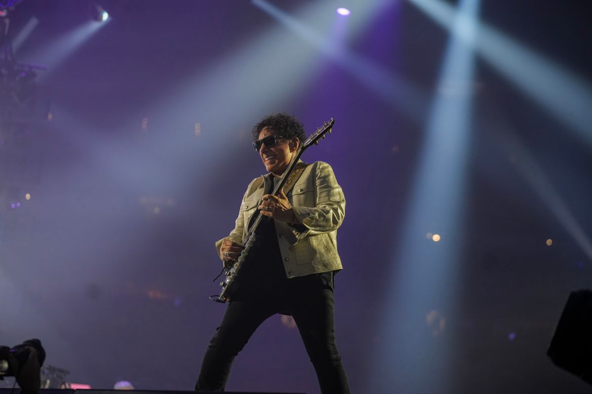 Neal Schon