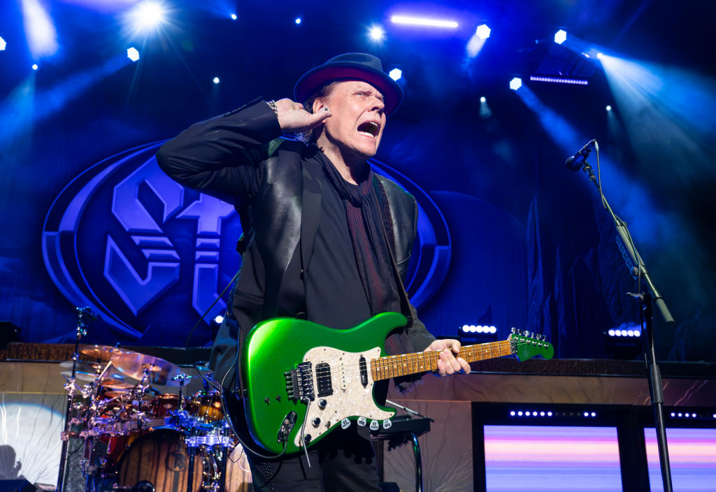 Styx & Foreigner Perform At Toyota Pavilion