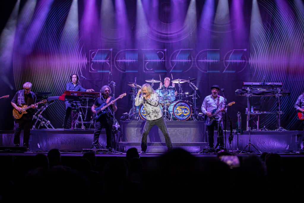 Kansas Performs At Pechanga Resort Casino