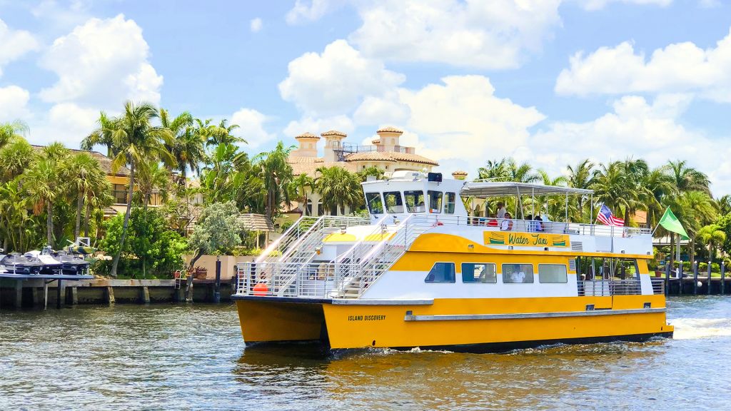 Win a Getaway to Live More Floridays!