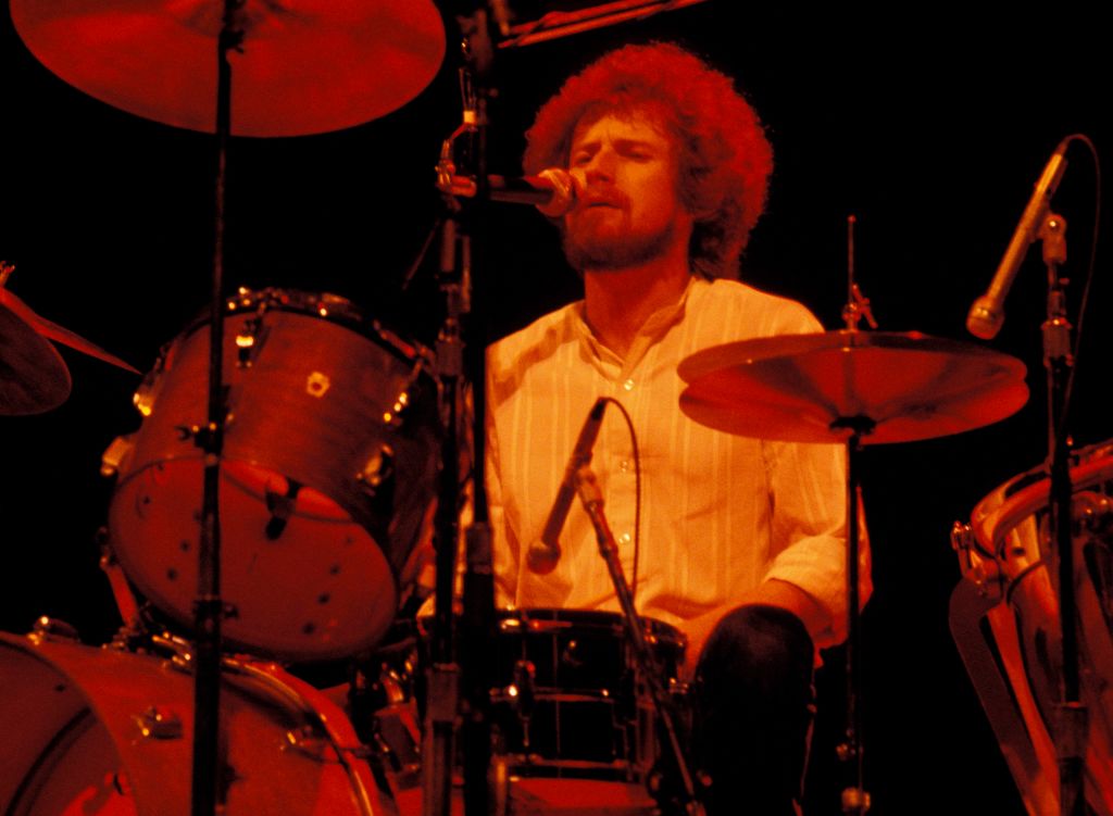 Photo of Don HENLEY and EAGLES