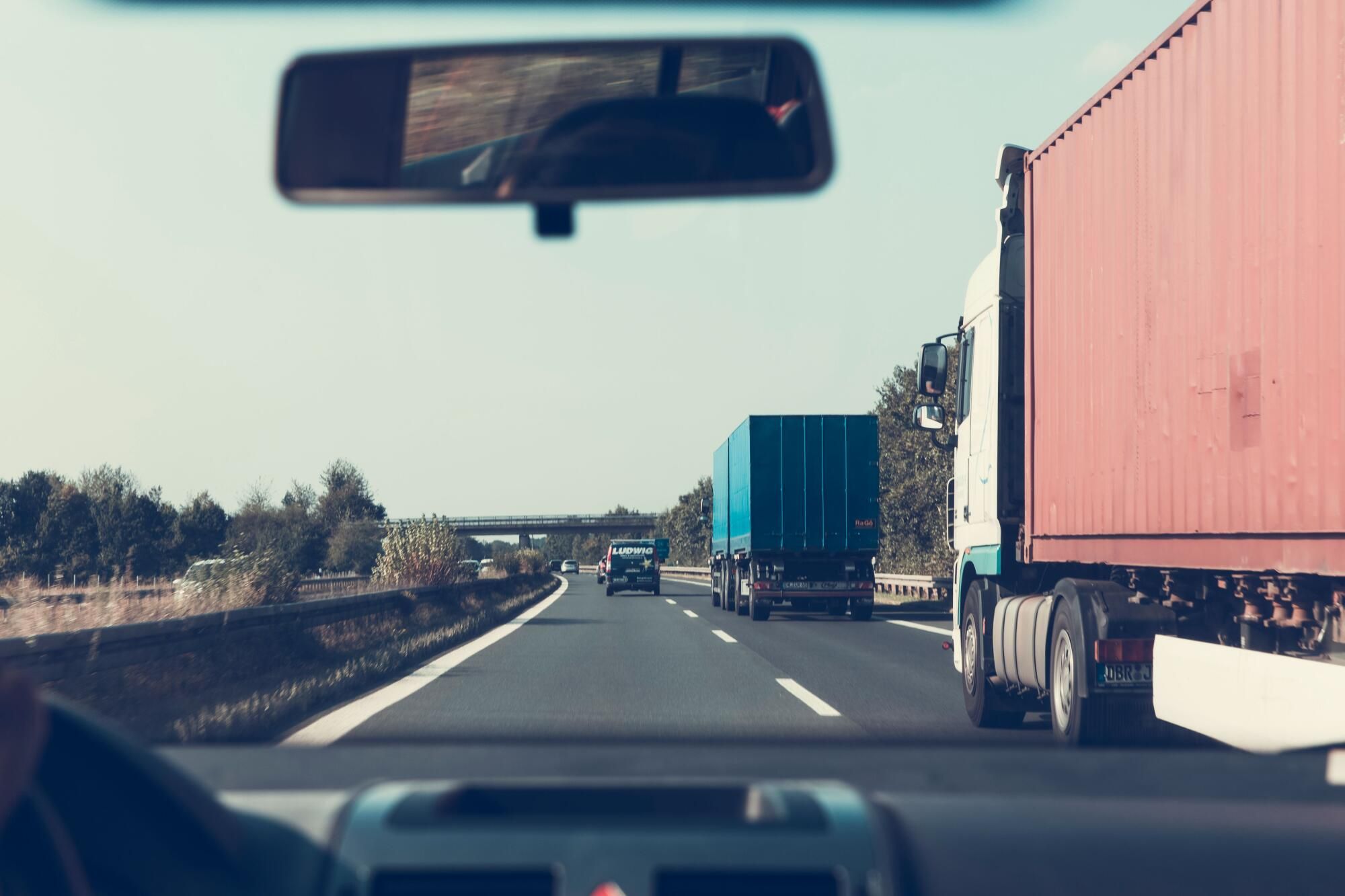 Truck blind spot crashes are becoming a growing concern